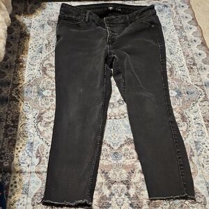 Old Navy Women's Charcoal Ankle Jeans